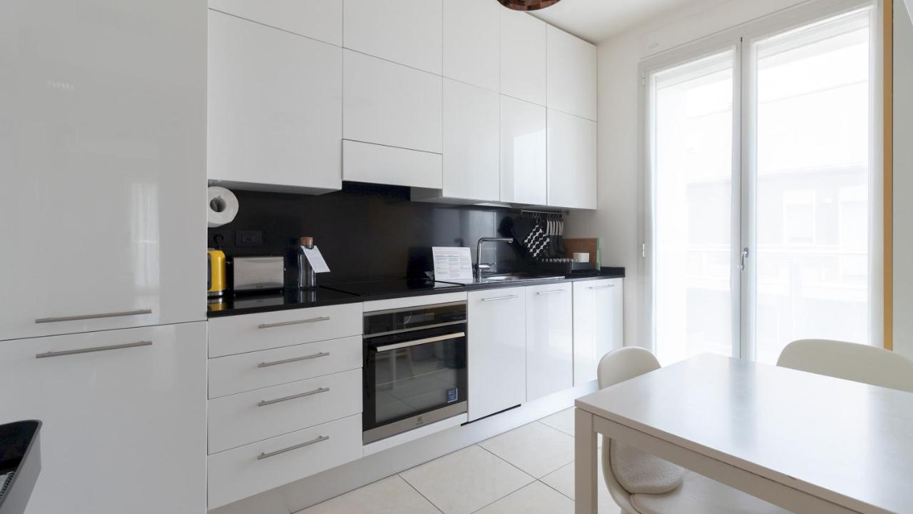 Italianway - Imperia 43 Apartment มิลาน ภายนอก รูปภาพ